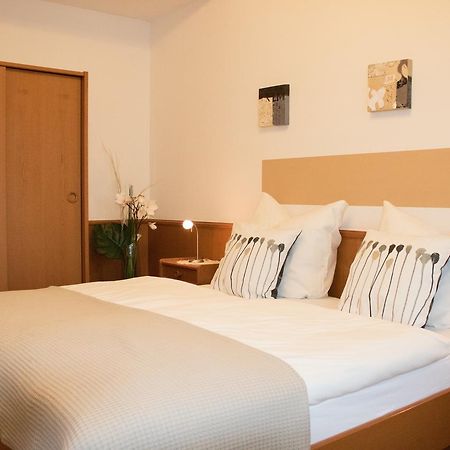 Stadthotel Russelsheim Buitenkant foto
