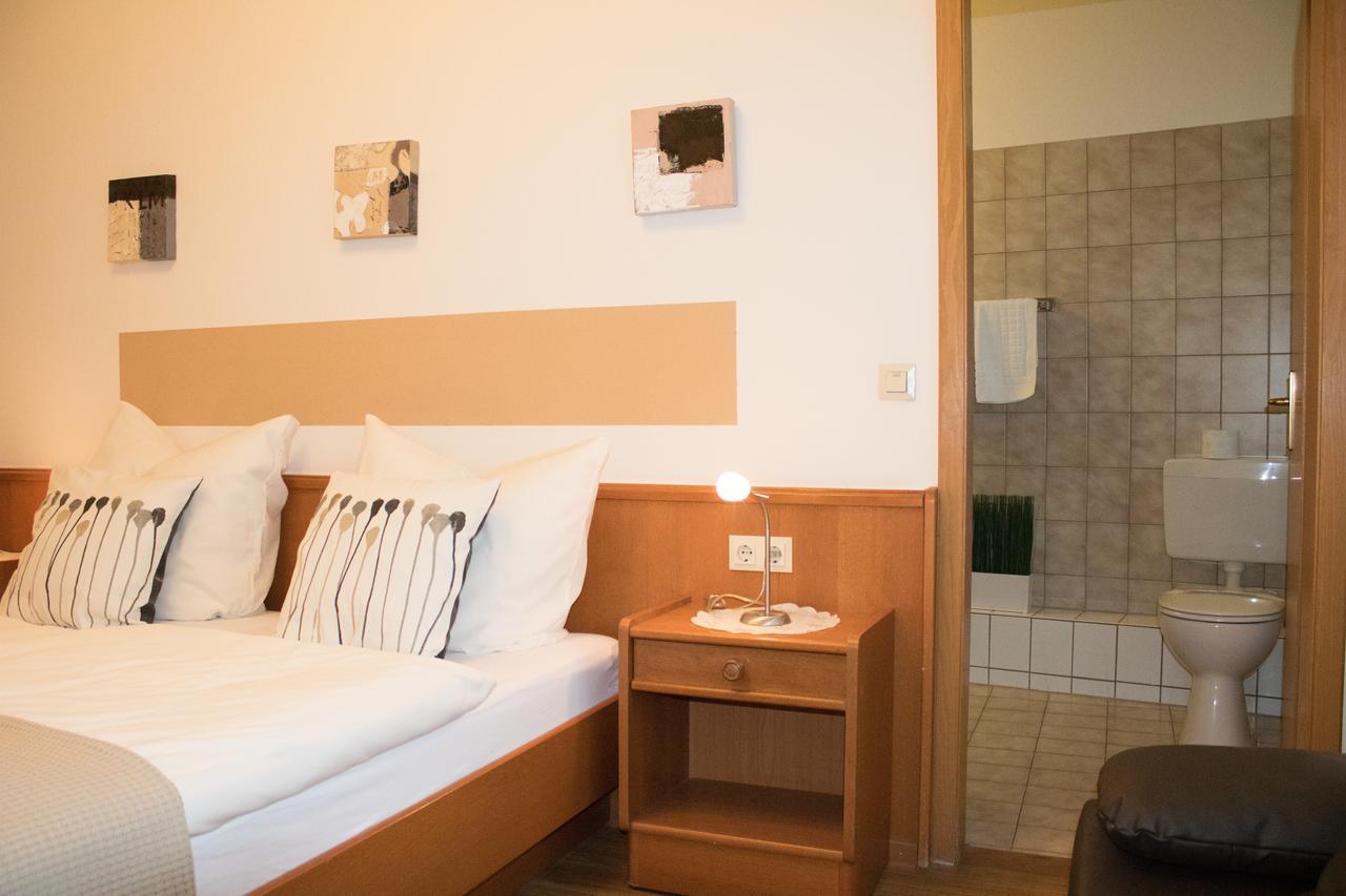 Stadthotel Russelsheim Buitenkant foto