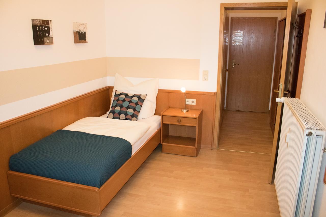 Stadthotel Russelsheim Buitenkant foto