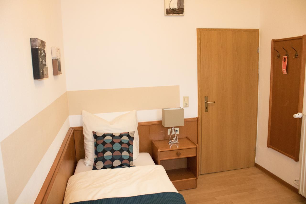 Stadthotel Russelsheim Buitenkant foto